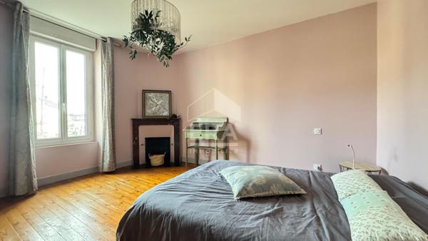 A vendre quartier clos Chassaing à Périgueux (24000), jolie maison de ville type 6 avec piscine et jardin