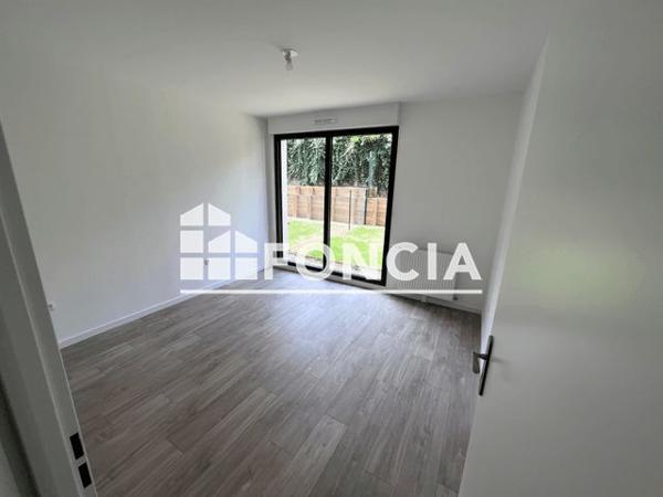 Location Appartement 2 pièces 42.7 m² - 1 RUE JULES FERRY Bouffemont 95570