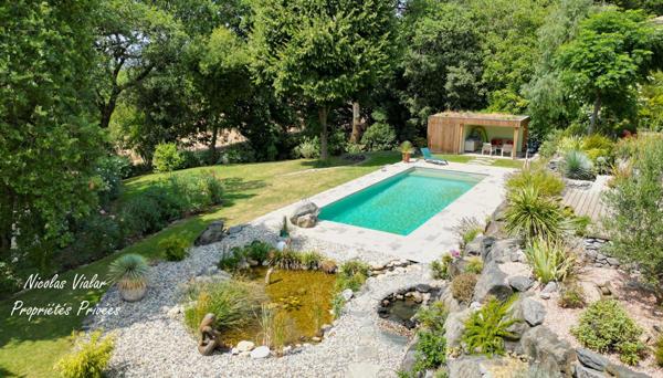 Villa à Montélimar - Piscine, sous-sol intégral, jardin paysagé