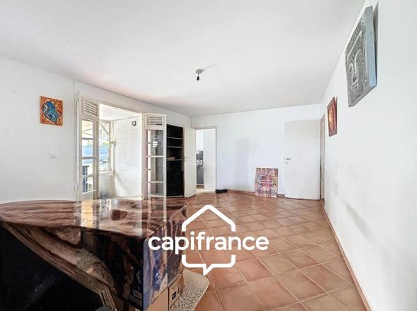 Maison à Louer 3 CH piscine LA GRIPPIERE - PETIT BOURG (971)