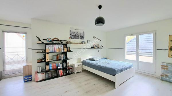 UNIQUE A LUZARCHES - CONFORT ELEGANCE ET VOLUME