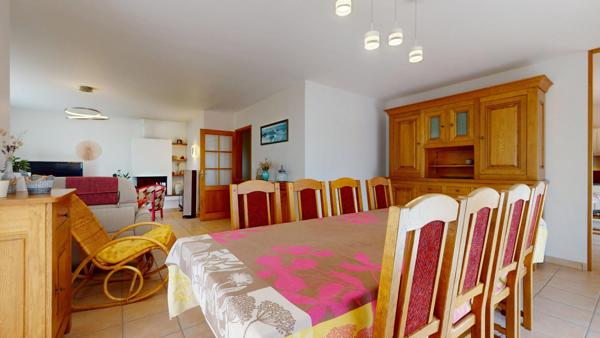 Maison avec vie de plain-pied, à moins de 5 minutes des plages et joli jardin de 1050 m². (visite virtuelle disponible)