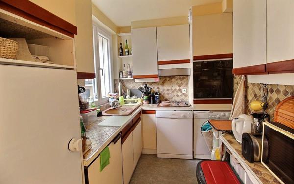 Appartement à vendre    4 pièces • 80,51 m2 Clichy