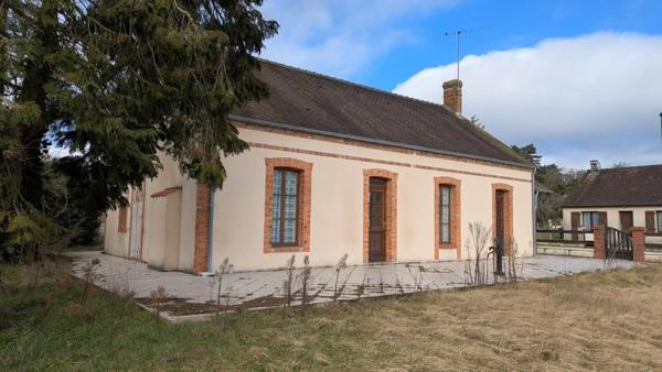 Vente Maison de village 4 pièces 145 m2 à Neuvy-sur-Barangeon