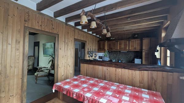 Vente Maison de village 4 pièces 145 m2 à Neuvy-sur-Barangeon