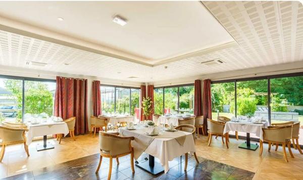 INVESTISSEMENT LOCATIF – PUSSAY – Résidence Ehpad Le Centenaire - 7.11% de rentabilité