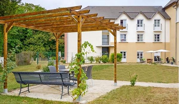 INVESTISSEMENT LOCATIF – PUSSAY – Résidence Ehpad Le Centenaire - 7.11% de rentabilité