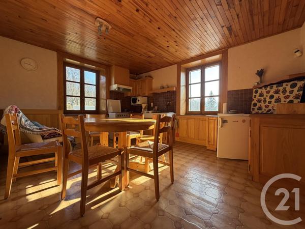 Appartement à vendre  12 pièces - 217,50 m2 LES ROUSSES - 39