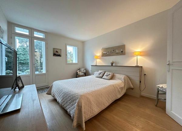 Maison à vendre    4 pièces •  Saint-Palais-sur-Mer