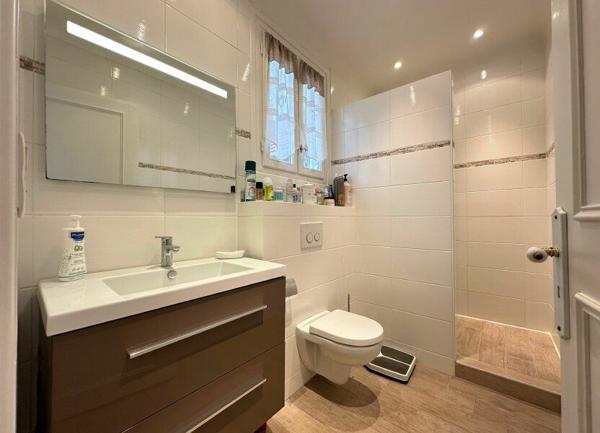 Maison à vendre    4 pièces •  Saint-Palais-sur-Mer