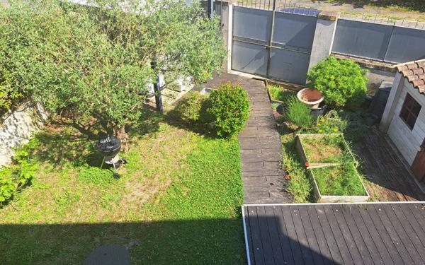 Maison à vendre    5 pièces • 212 m2 Sainte-Soulle