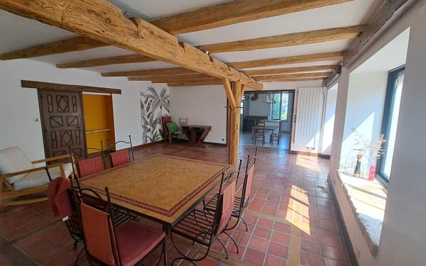 Maison à vendre    5 pièces • 212 m2 Sainte-Soulle