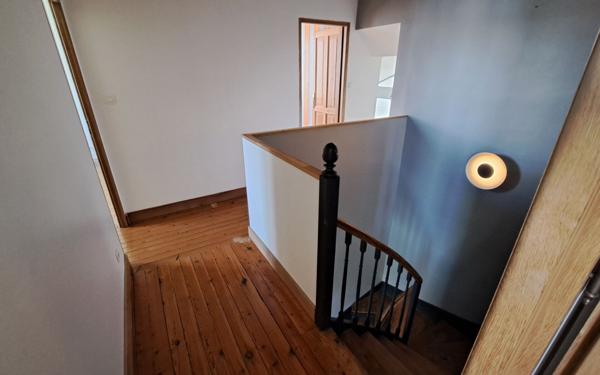 Maison à vendre    5 pièces • 212 m2 Sainte-Soulle