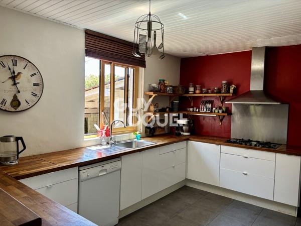 10 min Ouest CARCASSONNE - Villa 187 m², 6 chambres sur terrain 2024 m²