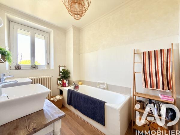Maison à vendre 8 pièces 222 m² Lavalette