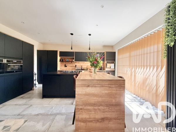 Maison à vendre 8 pièces 222 m² Lavalette