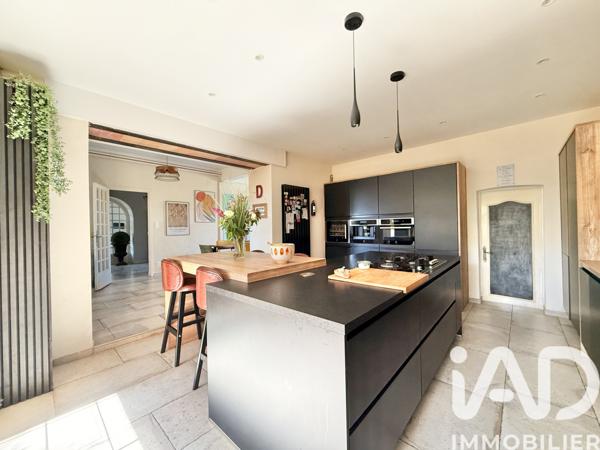 Maison à vendre 8 pièces 222 m² Lavalette