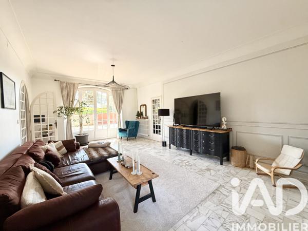 Maison à vendre 8 pièces 222 m² Lavalette