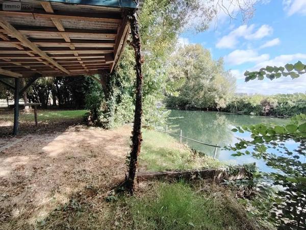 Achat - Terrain de loisirs, bois, étangs Naintré 86530 2050 m 2