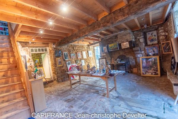 Maison à vendre 8 pièces GORRON (53)sur terrain 932 m2