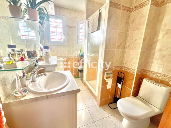 Maison 6 pièces - 125 m² Exclusivité efficity