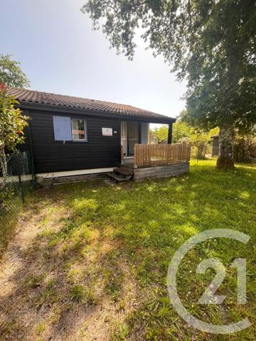 Maison à vendre  3 pièces - 30,13 m 2   HOURTIN  - 33