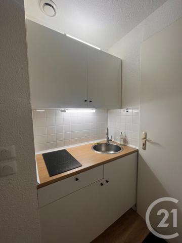 Maison à vendre  3 pièces - 30,13 m 2   HOURTIN  - 33