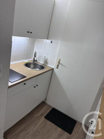 Maison à vendre  3 pièces - 30,13 m 2   HOURTIN  - 33