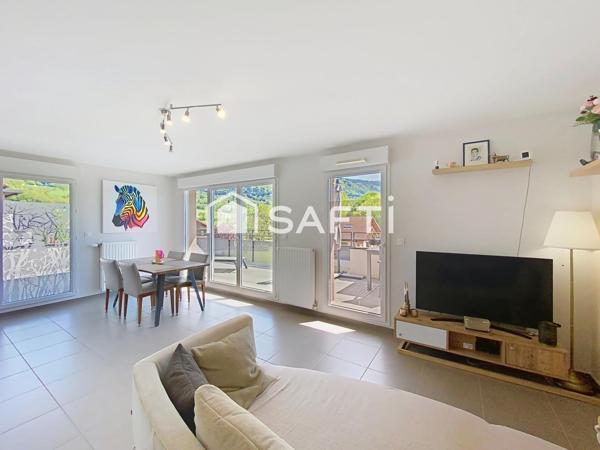 T4 en attique de 85 m2 - VUE SALEVE - Terrasse de 60 m2