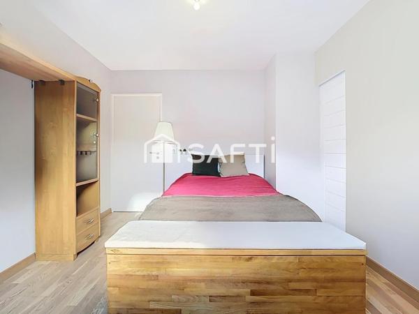 T4 en attique de 85 m2 - VUE SALEVE - Terrasse de 60 m2