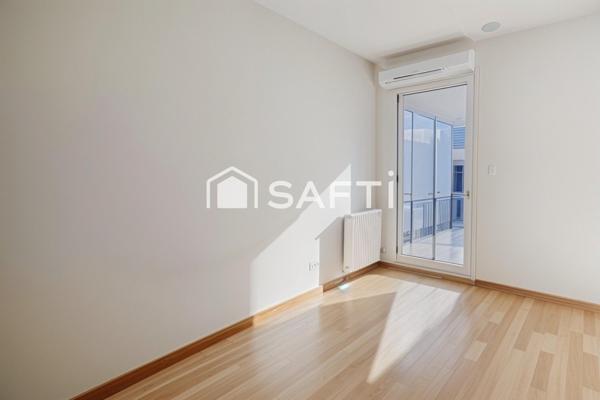 T4 en attique de 85 m2 - VUE SALEVE - Terrasse de 60 m2