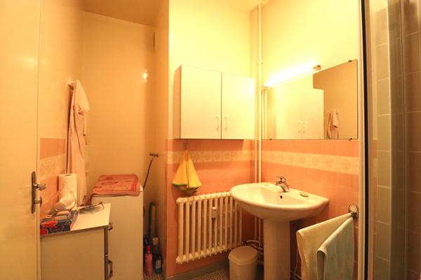 Appartement situé à Compiegne dans les avenues de 4 pièces 77,18 m2 Loi Carrez