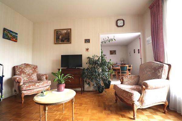 Appartement situé à Compiegne dans les avenues de 4 pièces 77,18 m2 Loi Carrez