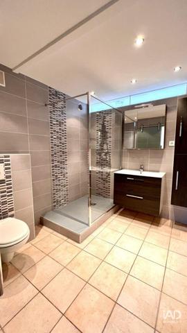 Location appartement 4 pièces 89 m² Valserhône