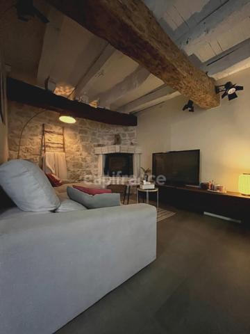 Charmante maison de village entièrement restaurée, 5 pièces, 3 chambres, au coeur du triangle Saint-Clar / Fleurance / Lectoure