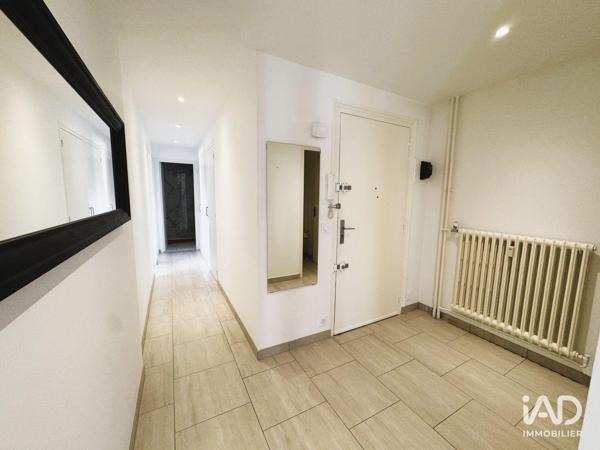 Appartement à vendre 3 pièces 77 m² Saint-Julien-en-Genevois