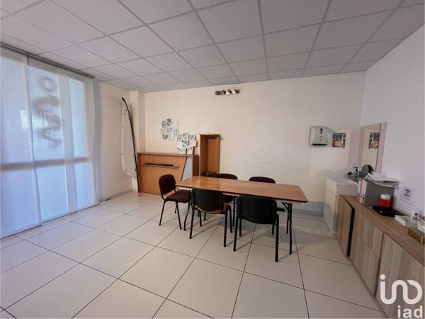 Murs commerciaux  à vendre 27 m² Arles