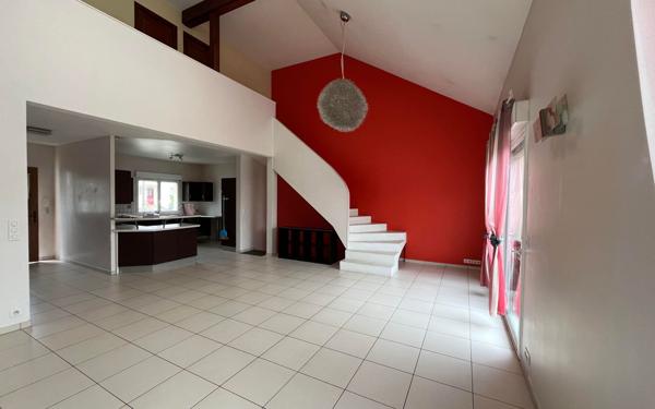 Maison à vendre    5 pièces • 127 m2 Savigny-sur-Orge