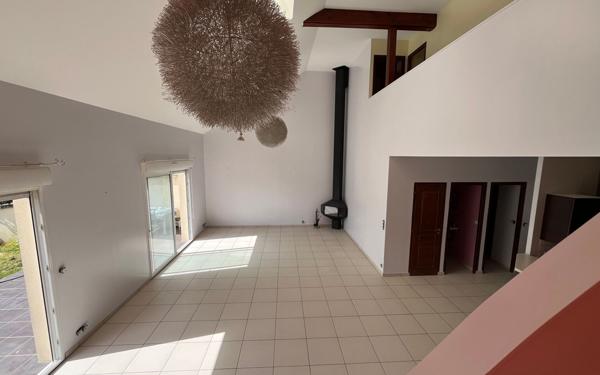 Maison à vendre    5 pièces • 127 m2 Savigny-sur-Orge