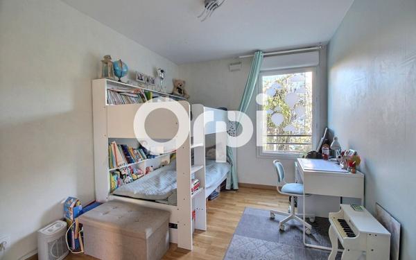 Appartement à vendre    4 pièces •  Marseille 11