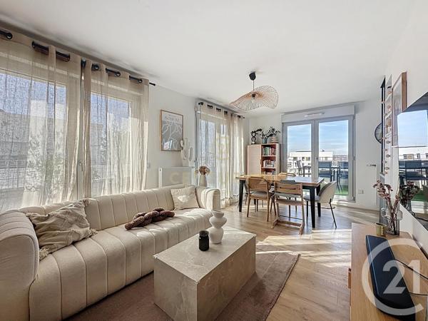 Appartement F3 Bis à vendre  3 pièces - 68,37 m2 NOISY LE GRAND - 93