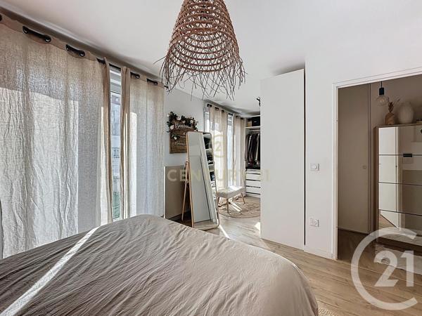 Appartement F3 Bis à vendre  3 pièces - 68,37 m2 NOISY LE GRAND - 93