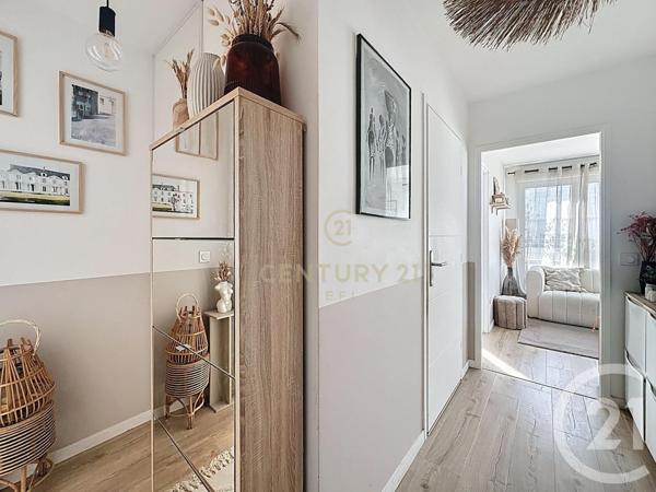 Appartement F3 Bis à vendre  3 pièces - 68,37 m2 NOISY LE GRAND - 93