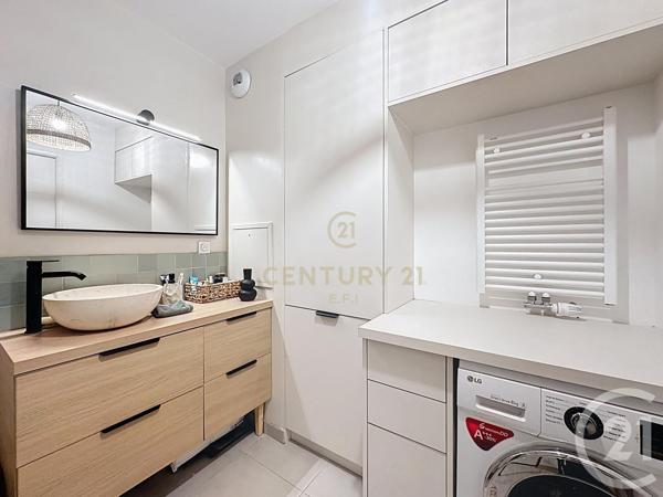 Appartement F3 Bis à vendre  3 pièces - 68,37 m2 NOISY LE GRAND - 93