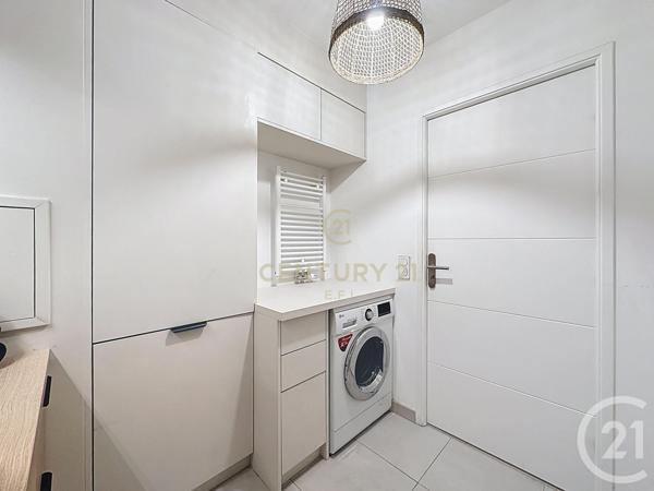 Appartement F3 Bis à vendre  3 pièces - 68,37 m2 NOISY LE GRAND - 93