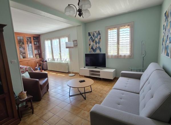 Maison à vendre |  La Châtre |  9 pièces | 158 m²