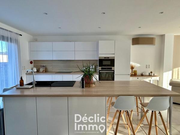 Vente maison individuelle Bouliac, 157m² 7 pièces 470 000€ avec garage