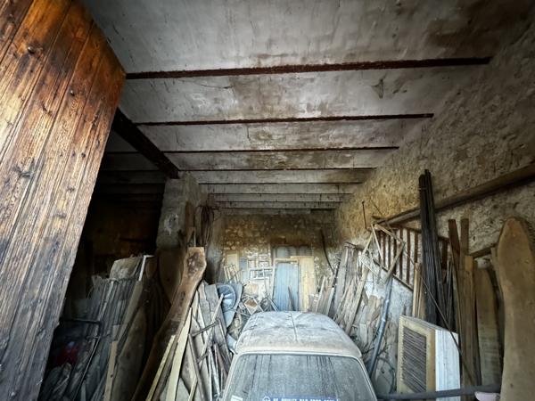 Immeuble dans Comps-sur-Artuby