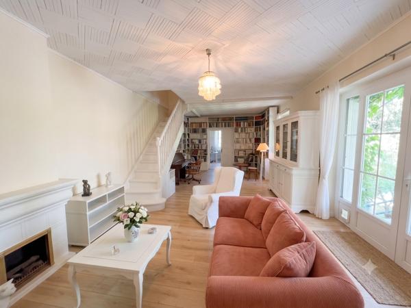 BELLE MAISON A RENOVER