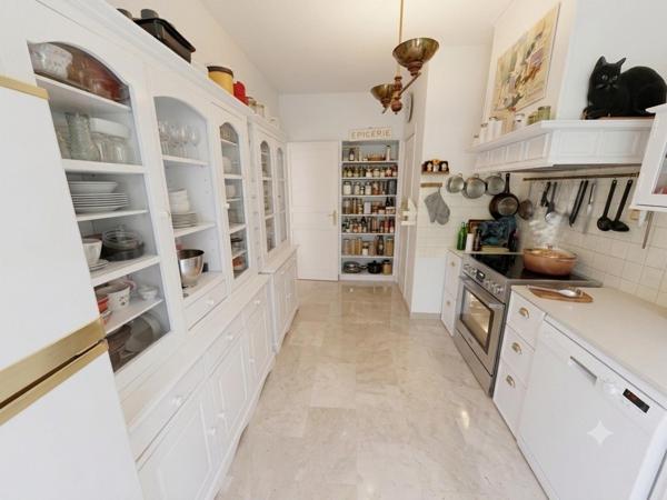 BELLE MAISON A RENOVER